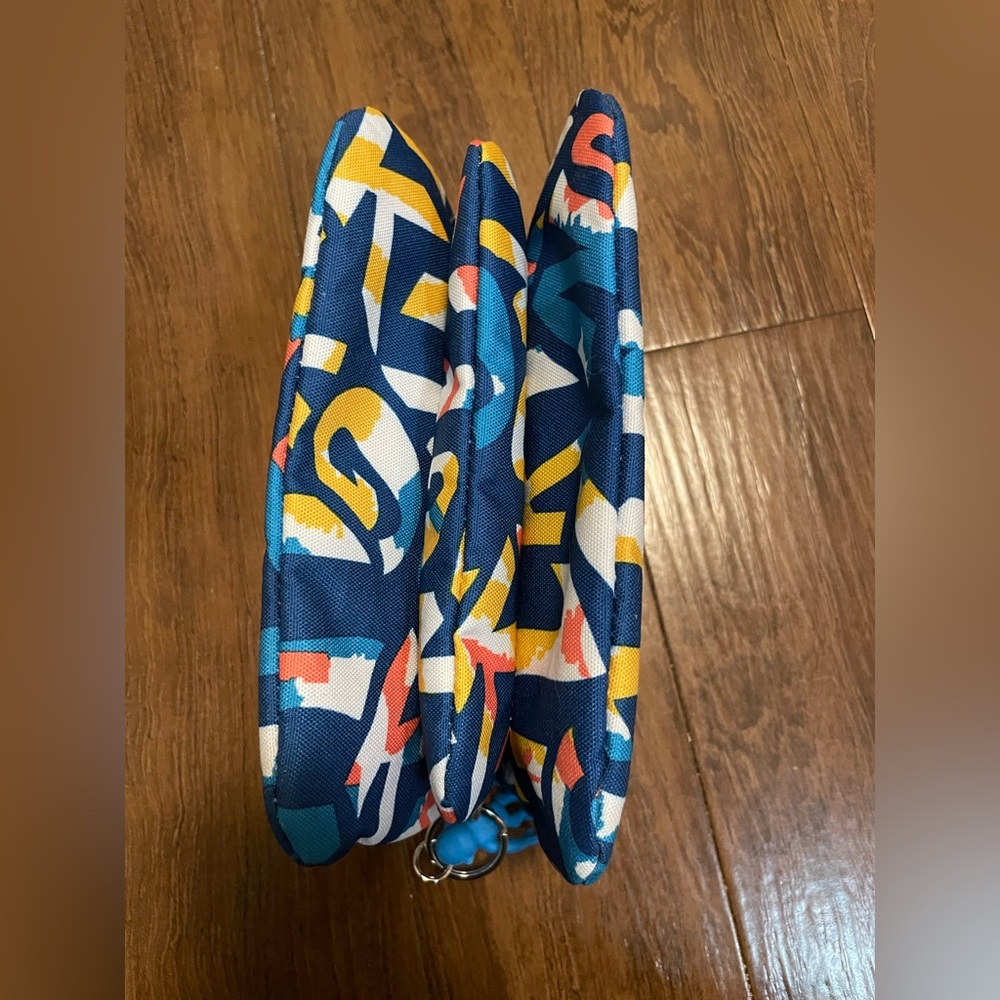 Kipling Creativity Large Pouch with Keychain - Picture 2 of 4